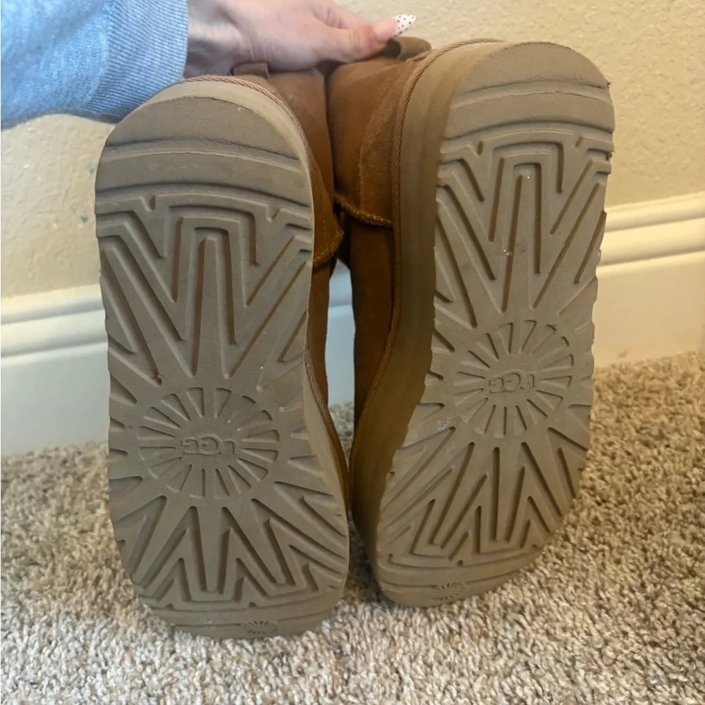 UGG Women's Brown Suede Platform Winter Boots